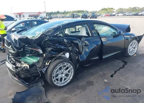 2025 Tesla Model 3 Long Range Rear-Wheel Drive из США, поврежденный, VIN 5YJ3E1EA2SF017733